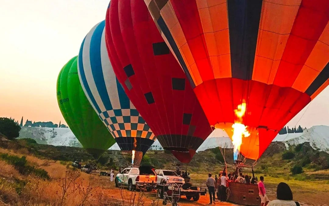 From Antalya/Kemer: Pamukkale Day Trip with Balloon Watching Image 8