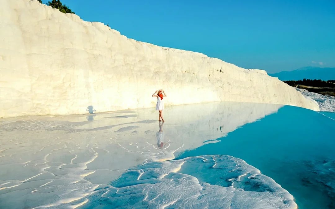 From Antalya or Kemer: Pamukkale and Hierapolis Guided Day Trip with Lunch Image 3