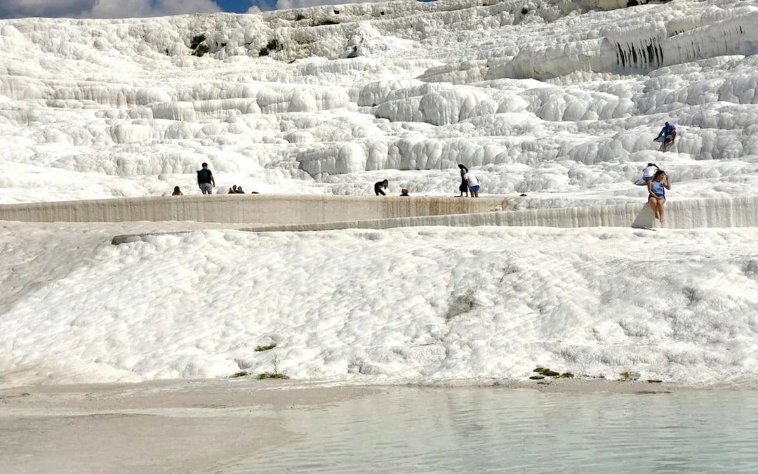 From Antalya or Kemer: Pamukkale and Hierapolis Guided Day Trip with Lunch Image 9