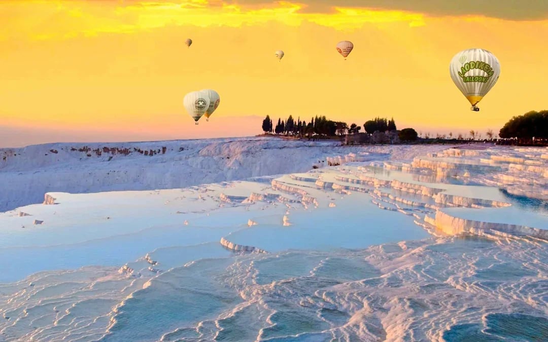 From Antalya: Pamukkale Day Trip with Lunch and Hotel Transfers Image 6