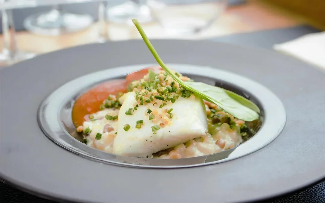From Arc de Triomphe: Bustronome Signature Lunch with Paris Views Image 4