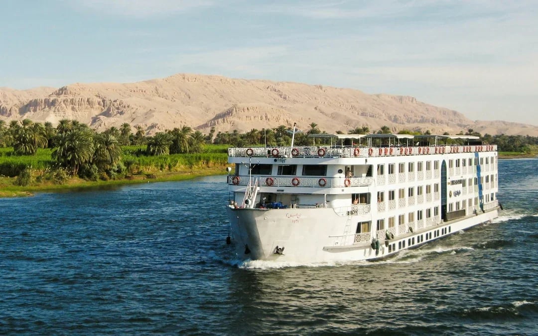 From Aswan: 4-Day Nile Cruise with Luxor Hot-Air Balloon Ride & Abu Simbel Visit Image 7