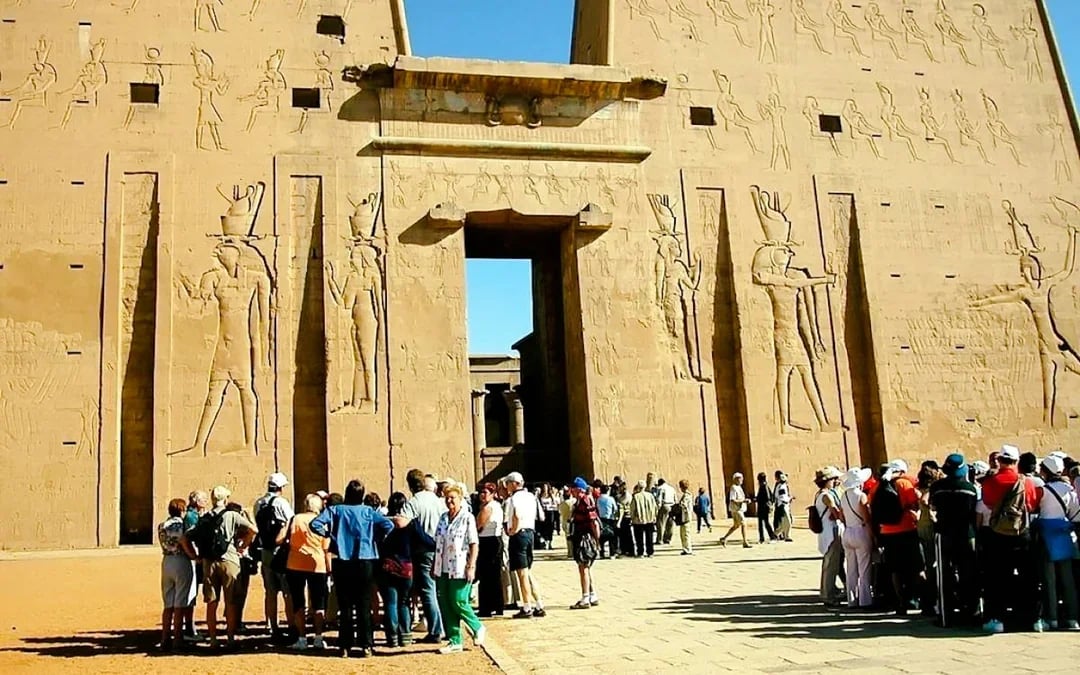 From Aswan: Private Guided Day Trip to Kom Ombo and Edfu Temples Image 4