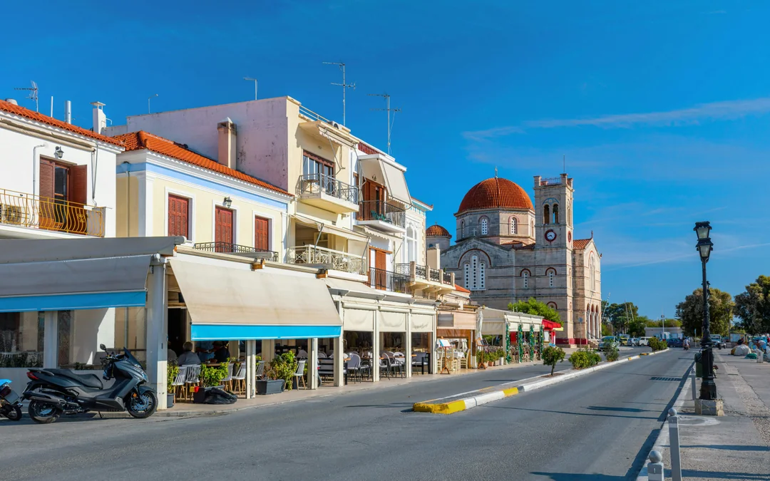 From Athens: Agistri, Moni & Aegina Islands Full-Day Cruise with Meals & Drinks Image 9