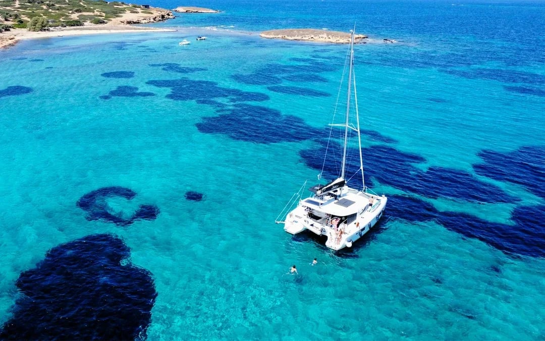 From Athens: Catamaran Cruise along Athens Riveria with Lunch & Wine Image 9