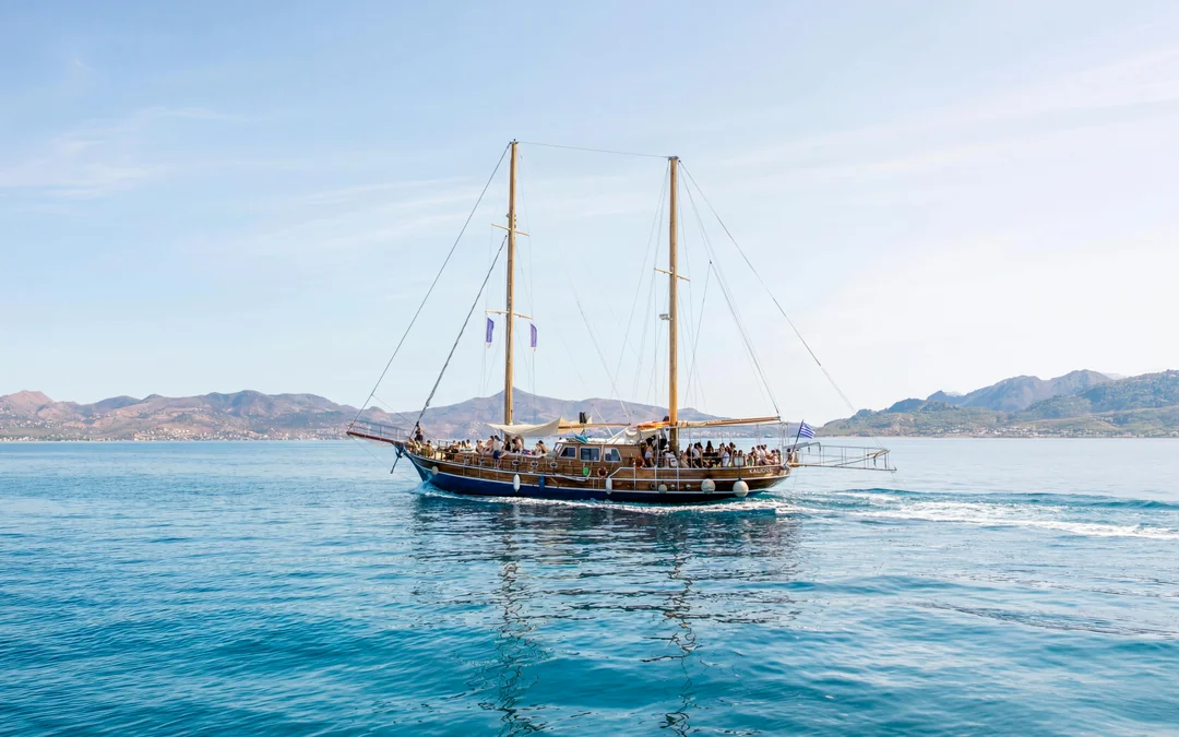 From Athens: Day Cruise to Greek Islands of Agistri, Moni & Aegina with Lunch Image 1