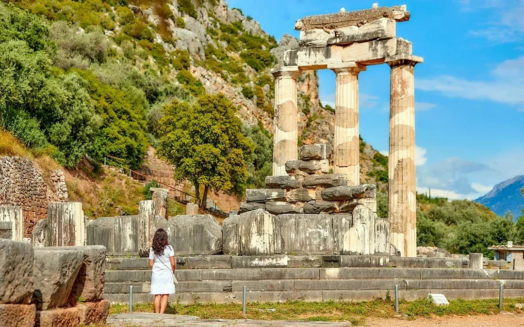 From Athens: Day Trip to Delphi Site & Museum Image 2