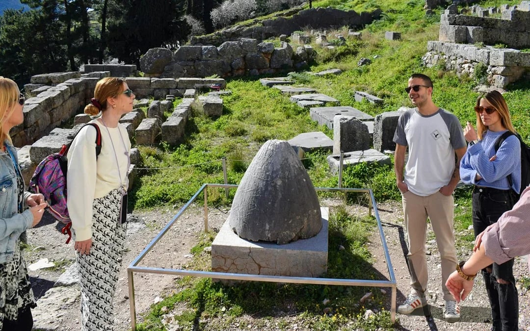 From Athens: Delphi & Arachova Day Tour with Expert Guide & Entry Tickets Image 7