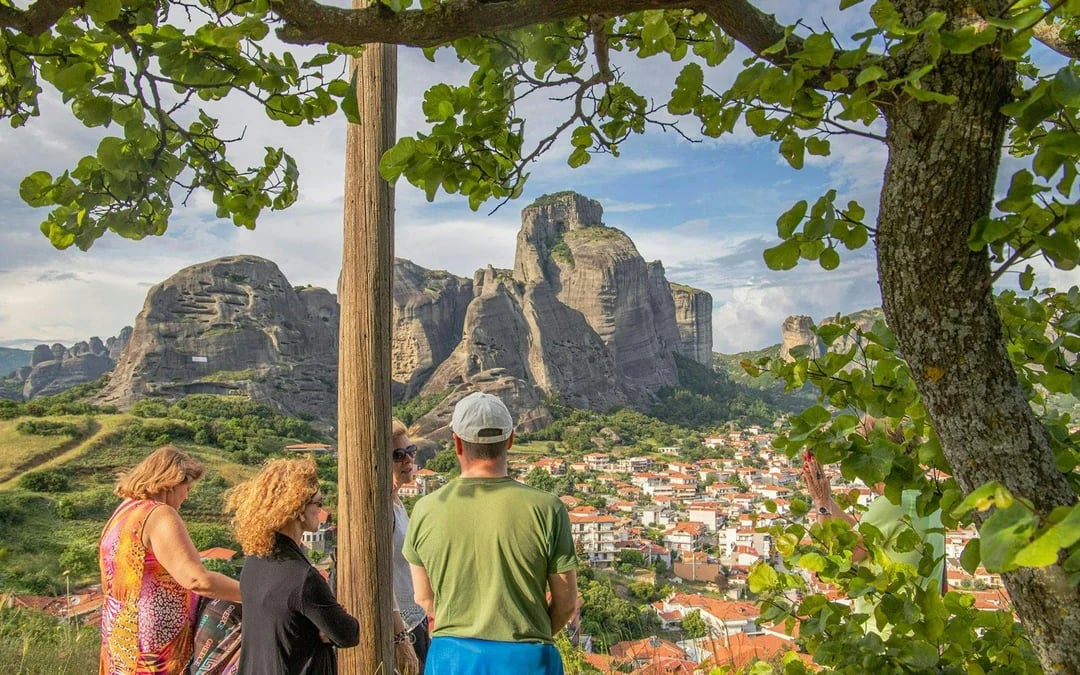 From Athens: Delphi & Meteora 2-Day Guided Tour with Hotel Stay Image 10
