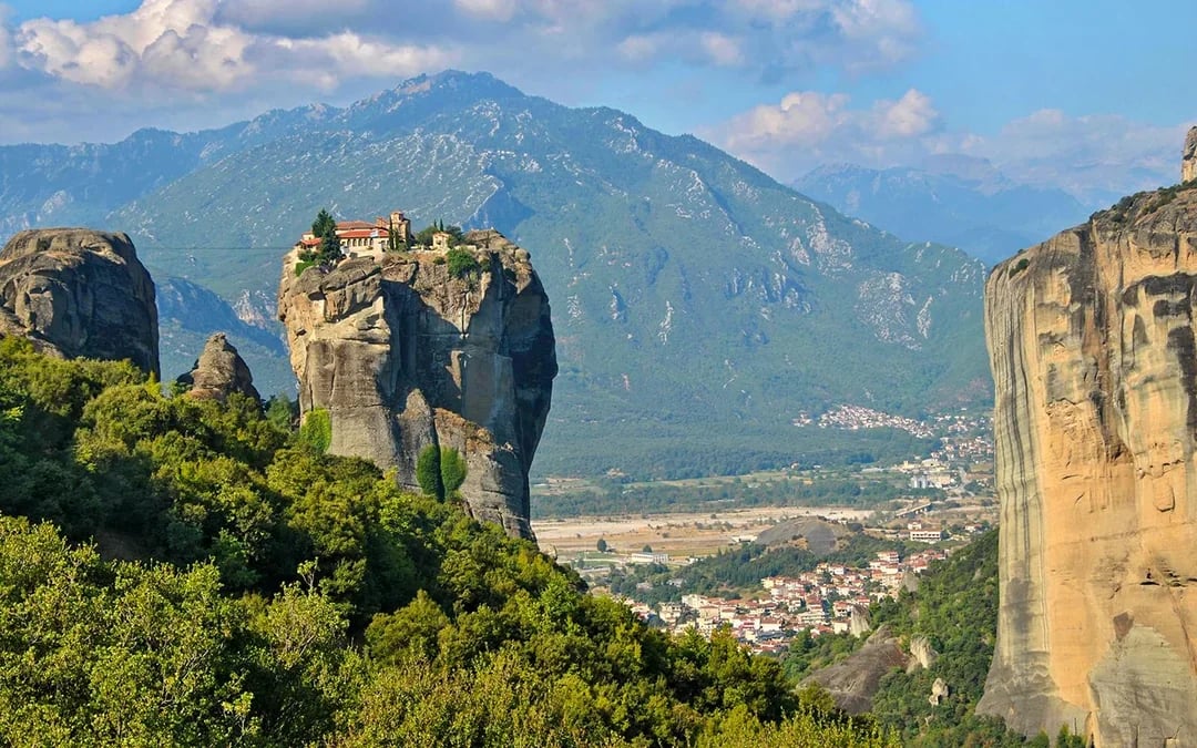 From Athens: Meteora 2-Day Trip with 2 Guided Tours & Hotels Image 7