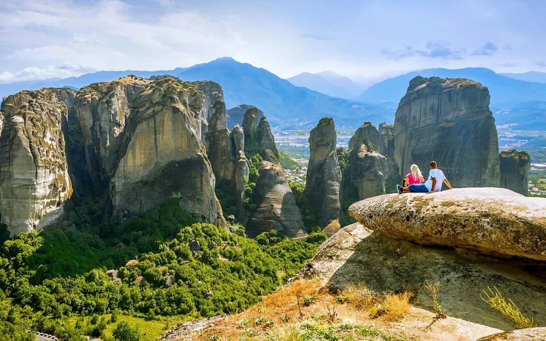 From Athens: Meteora Full Day Trip with Greek Lunch Image 1