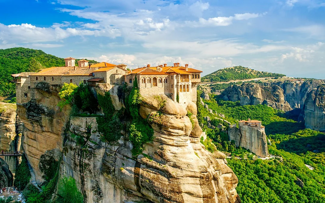 From Athens: Meteora Monasteries & Caves Full-Day Trip Image 3