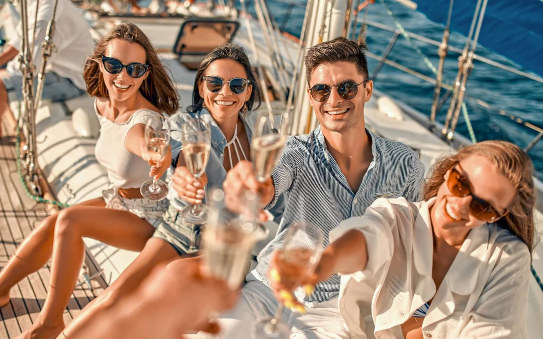 From Athens: Metopi, Agistri & Aegina Islands Full-Day Cruise with Lunch & Drinks Image 1