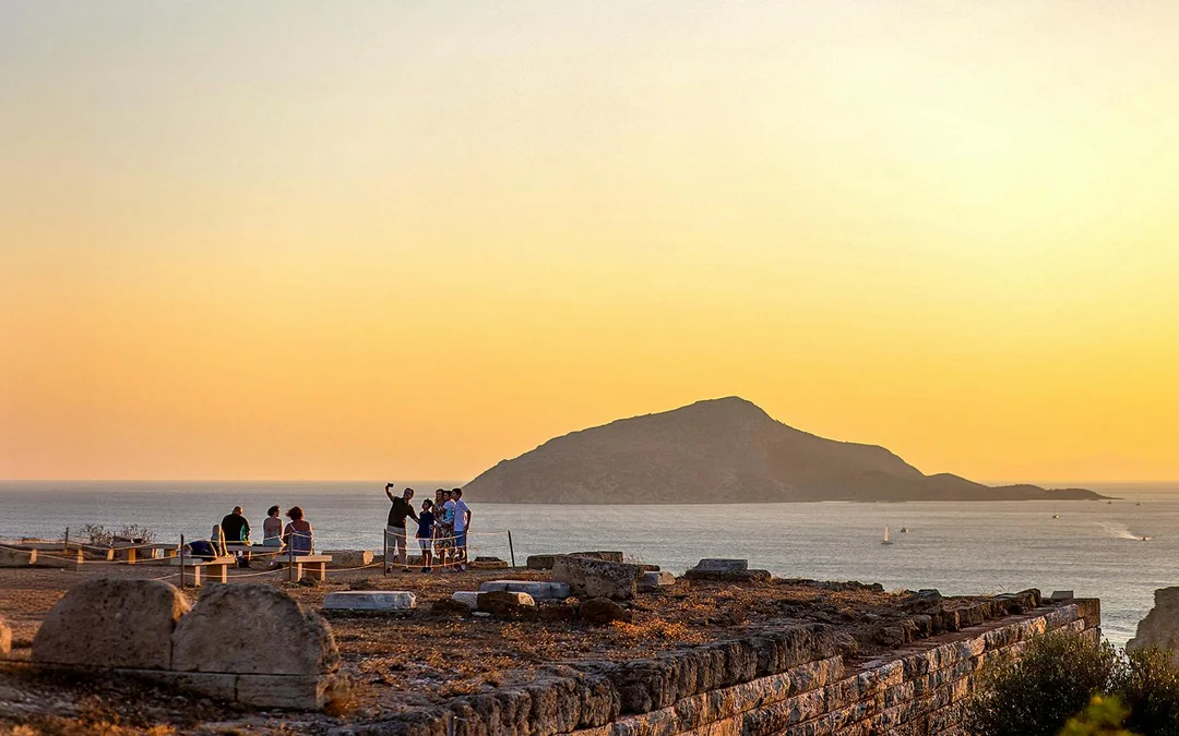From Athens: Temple of Poseidon & Cape Sounion Sunset Tour Image 4