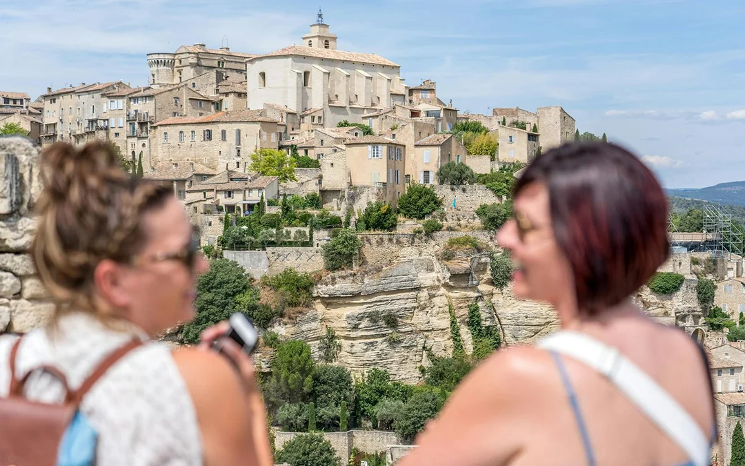 From Avignon: Full-Day Châteauneuf du Pape and Luberon Wine Tasting Tour Image 5