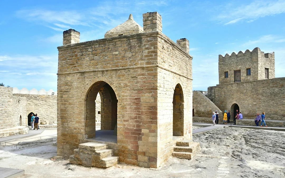 From Baku: Gobustan & Absheron Guided Day Tour with Historical Sites & Nature Highlights Image 7