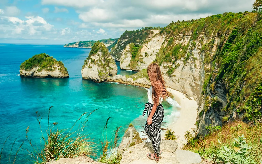 From Bali: Top Rated Instagram Tour: East/West Nusa Penida Tour & Optional Snorkeling Image 1