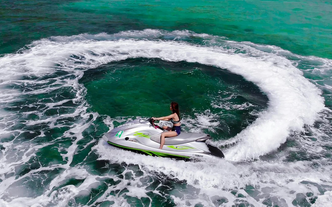 From Bangkok: Pattaya Island Day Trip with Beach Activities & Drone Photos Image 5