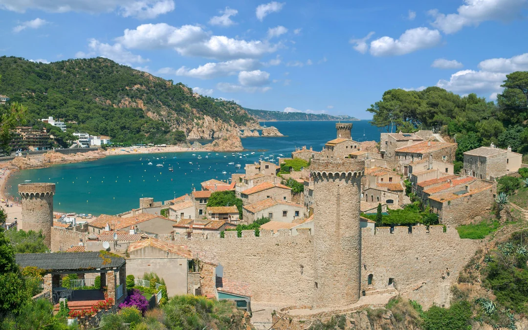 From Barcelona: Girona & Tossa de Mar Day Trip Image 1