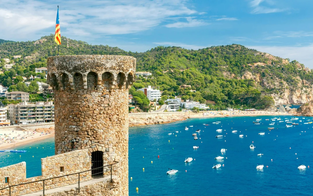 From Barcelona: Girona & Tossa de Mar Day Trip Image 11