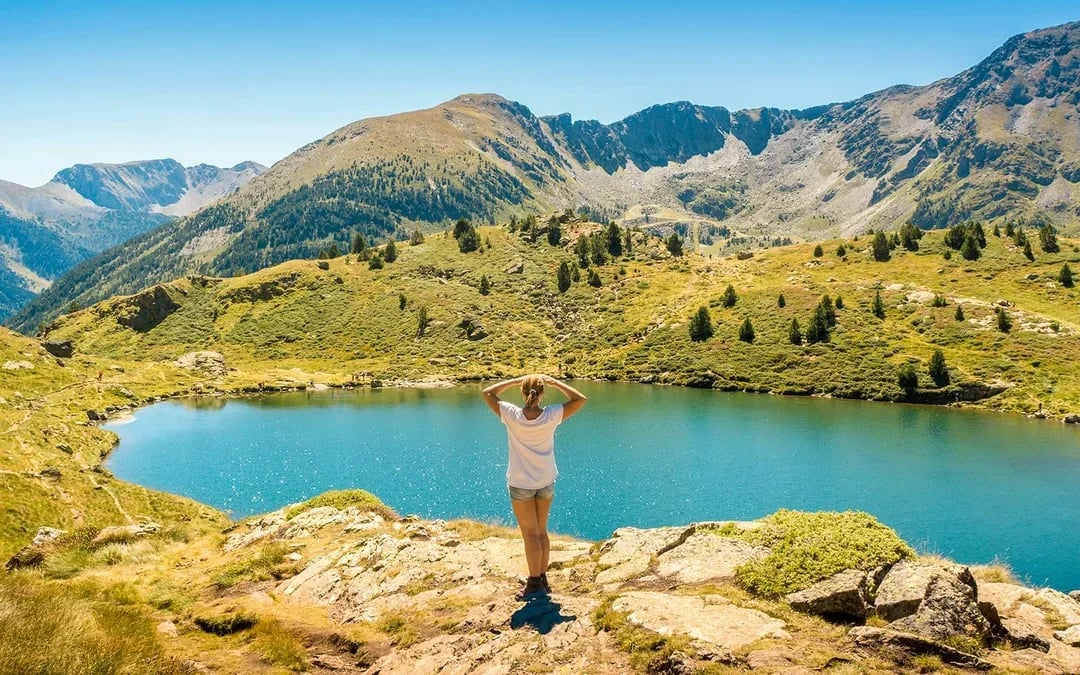 From Barcelona: Guided Day Trip to Andorra, France, and Spain Image 10