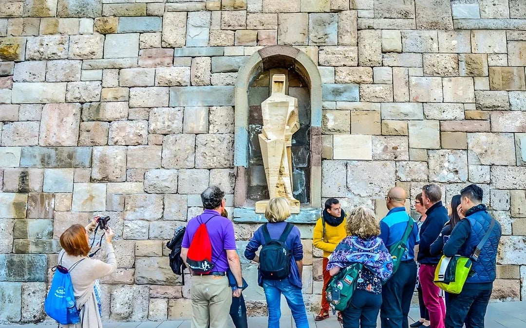 From Barcelona: Montserrat Day Trip & Guided Tour + Black Madonna Access Image 11