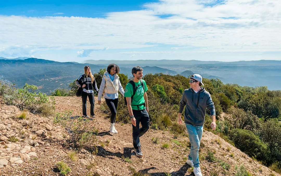 From Barcelona: Montserrat Day Trip & Scenic Mountain Hike
 Image 4