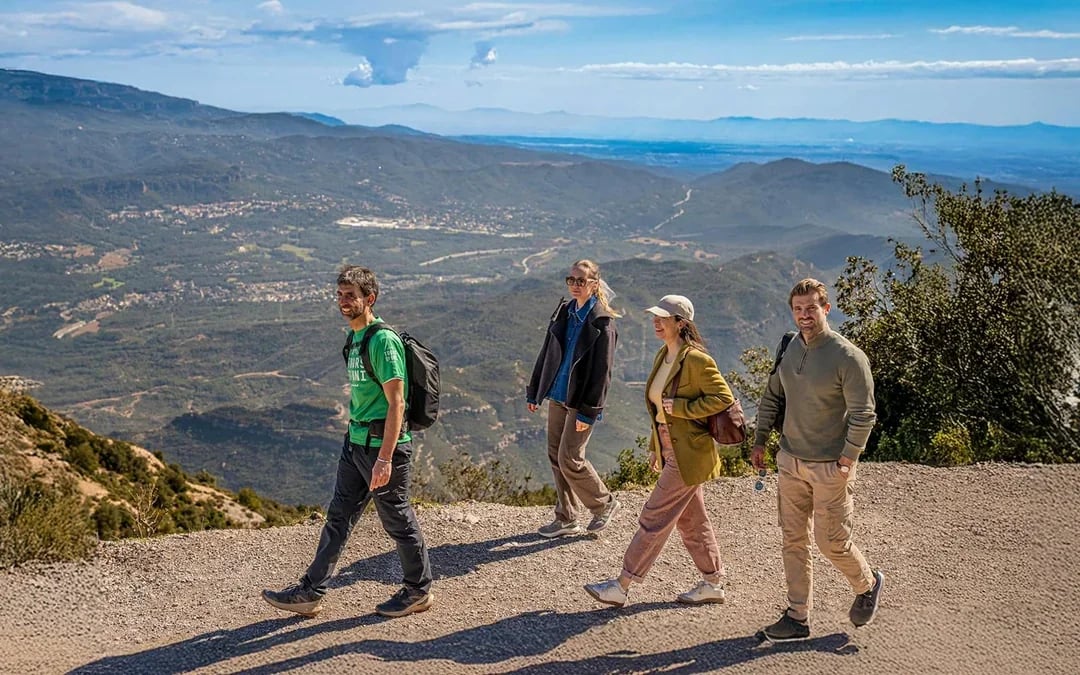 From Barcelona: Montserrat Day Trip & Scenic Mountain Hike
 Image 8