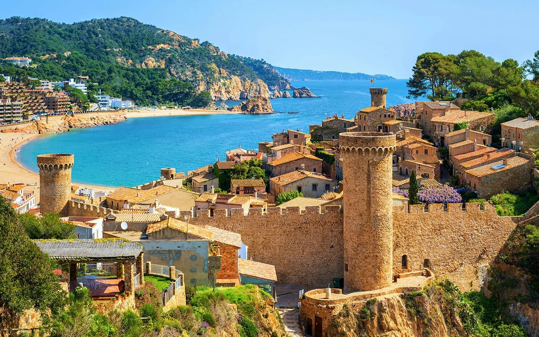 From Barcelona: Tossa de Mar Day Trip with Coastal Walk, Swim & Lunch Image 5