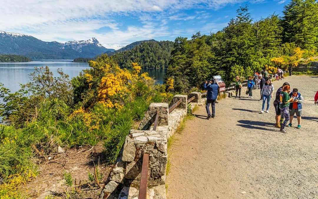 From Bariloche: 7 Lakes & San Martín de los Andes Tour Image 8