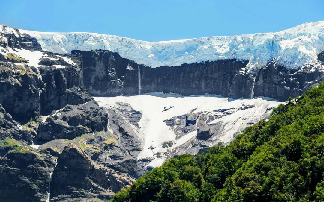 From Bariloche: Cerro Tronador Full-Day Tour Image 4