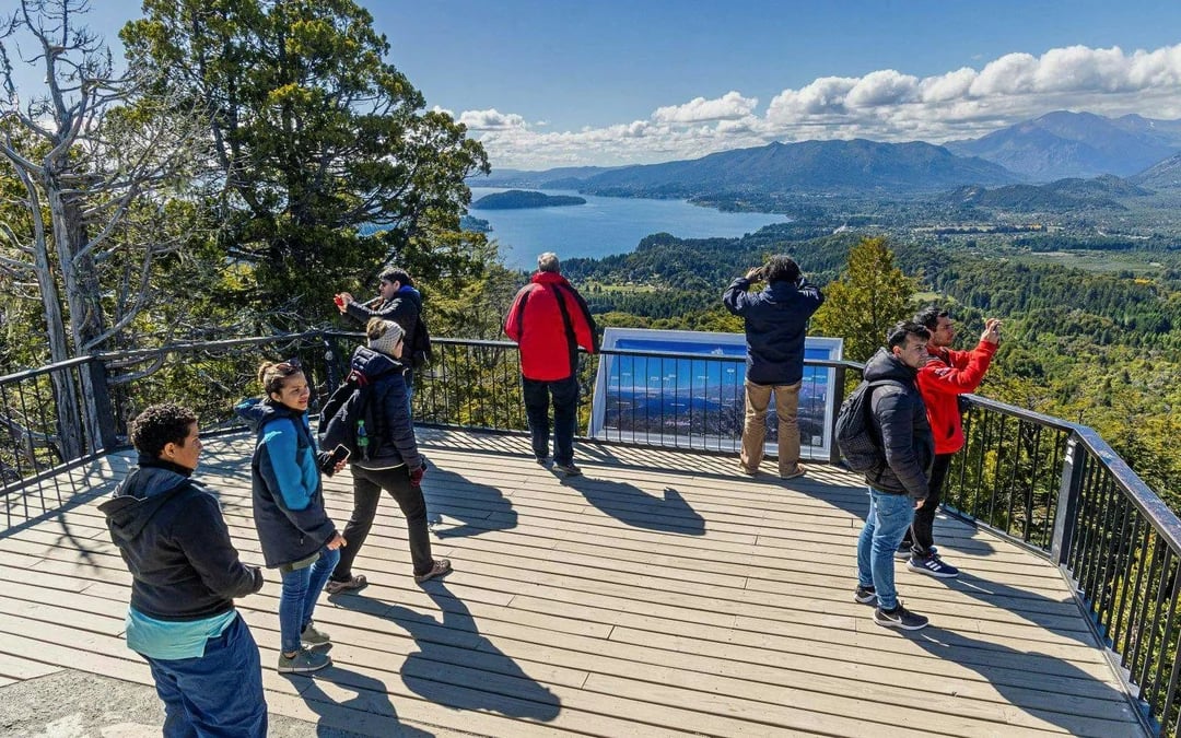 From Bariloche: Half-Day Small Circuit Tour with Mount Campanario Image 7