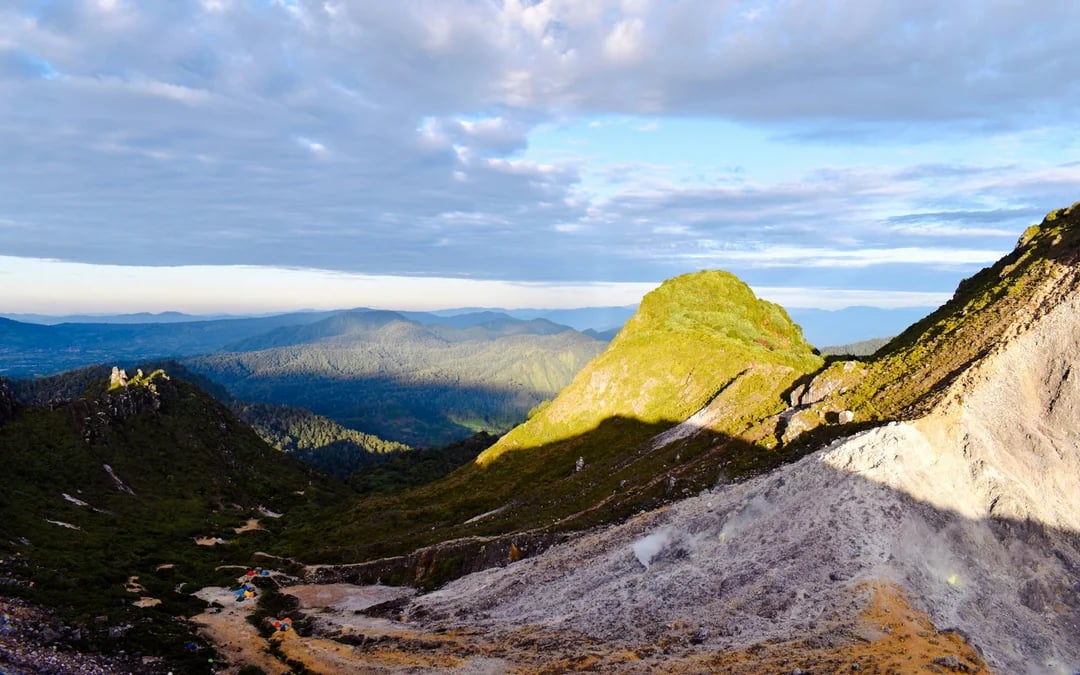 From Berastagi: Mount Sibayak Guided Hike with Hot Spring Entry Image 4