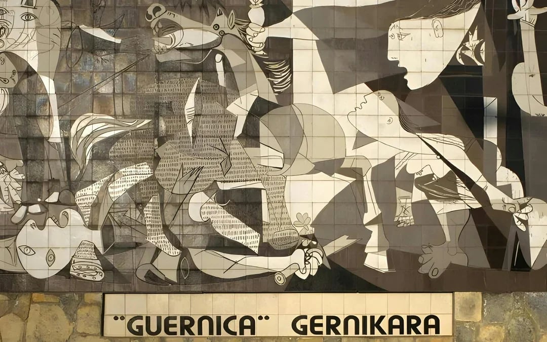 From Bilbao: Gaztelugatxe, Mundaka & Guernica Tour Image 10