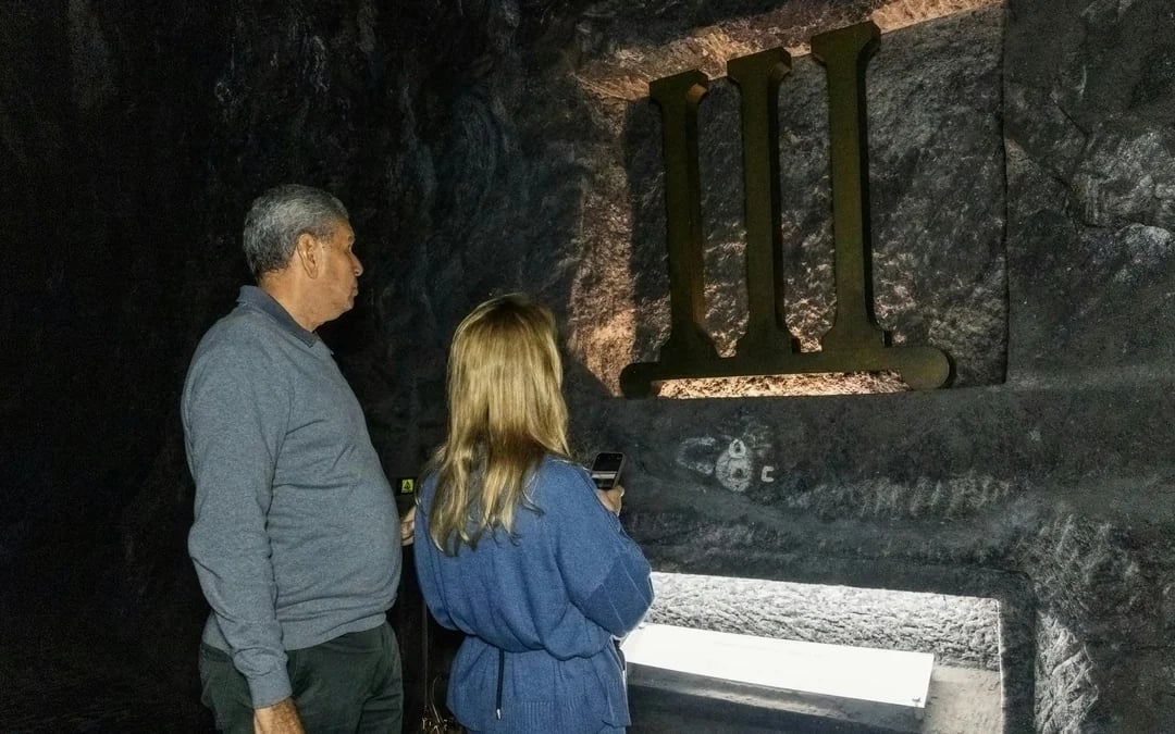 From Bogotá: Salt Cathedral of Zipaquirá Guided Tour Image 7