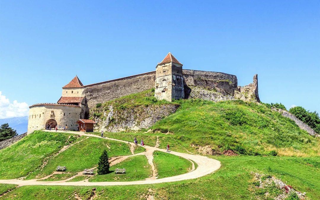 From Brasov: Bran Castle & Rasnov Fortress Tour with Optional Peles Castle Visit Image 4