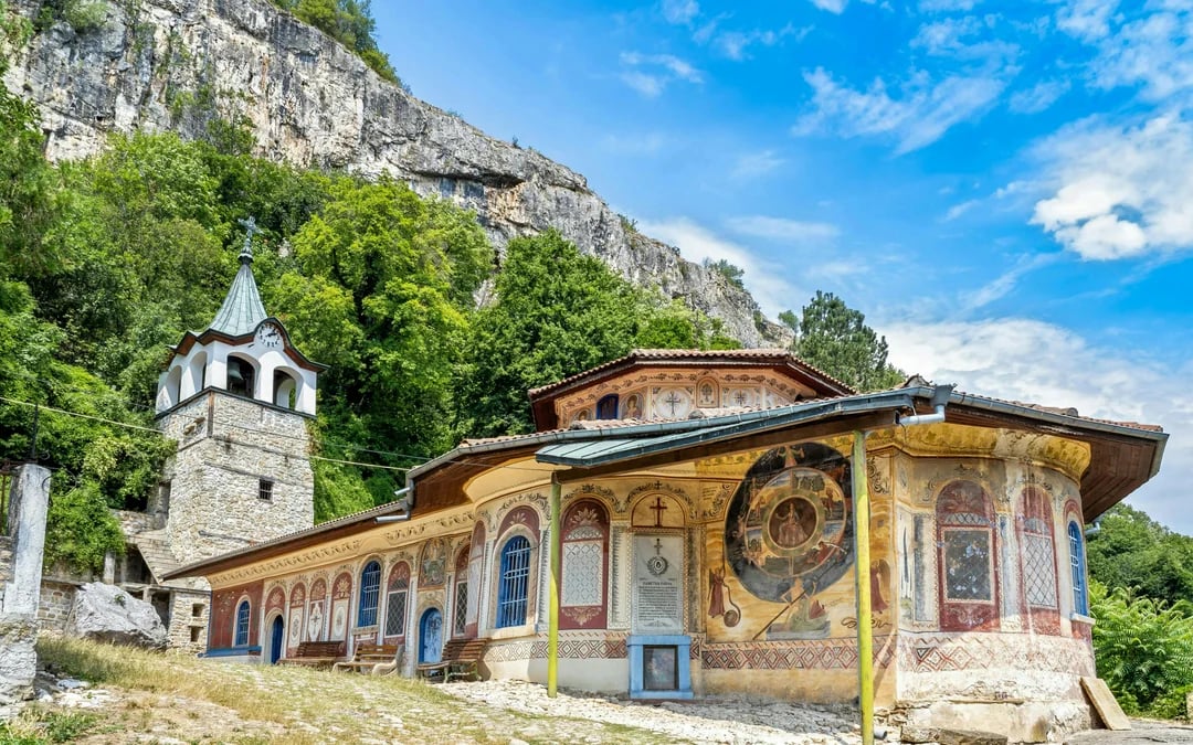 From Bucharest: Arbanassi & Veliko Tarnovo Small-Group Guided Day Trip Image 4
