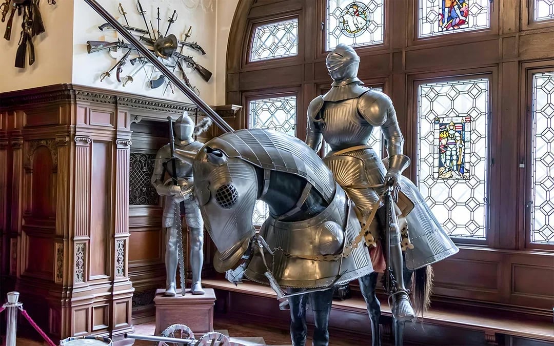 From Bucharest: Bran Castle, Peles Castle & Brasov Full-Day Guided Tour Image 10