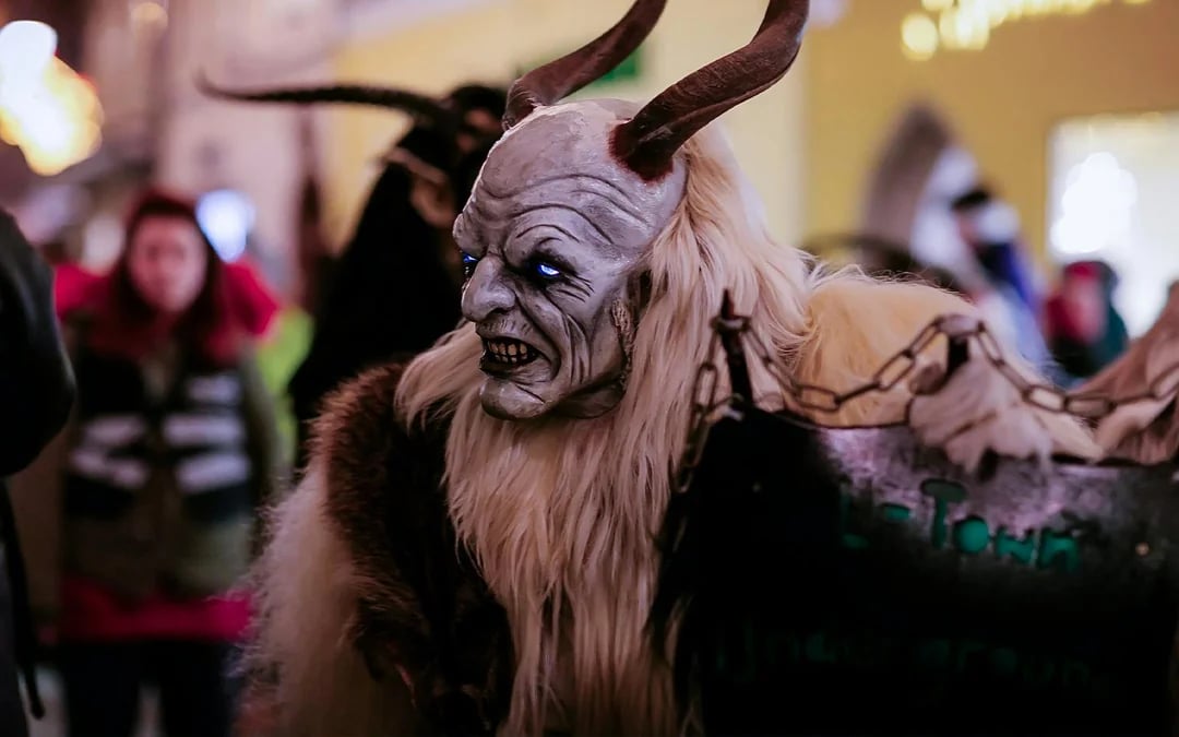 From Bucharest: Dracula’s Castle Halloween Party Image 4