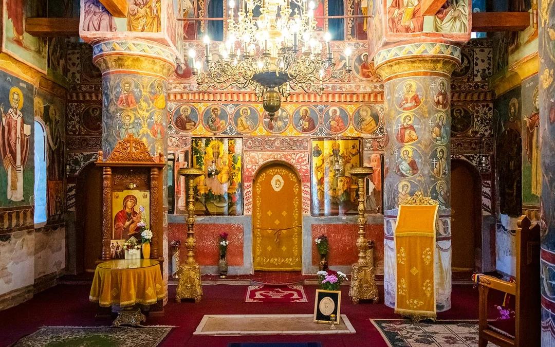  From Bucharest: Mogosoaia Palace & Snagov Monastery (Dracula's Tomb) Day Tour Image 5