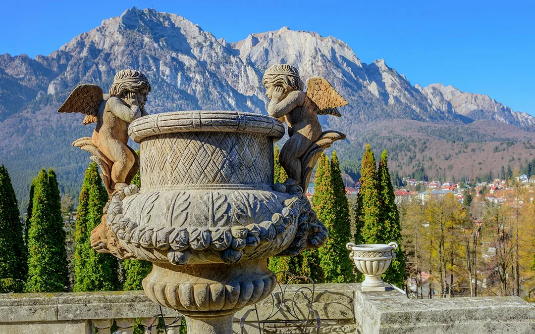 From Bucharest: Peles Castle, Bran Castle & Cantacuzino Castle ('Wednesday Castle') Tour
 Image 5