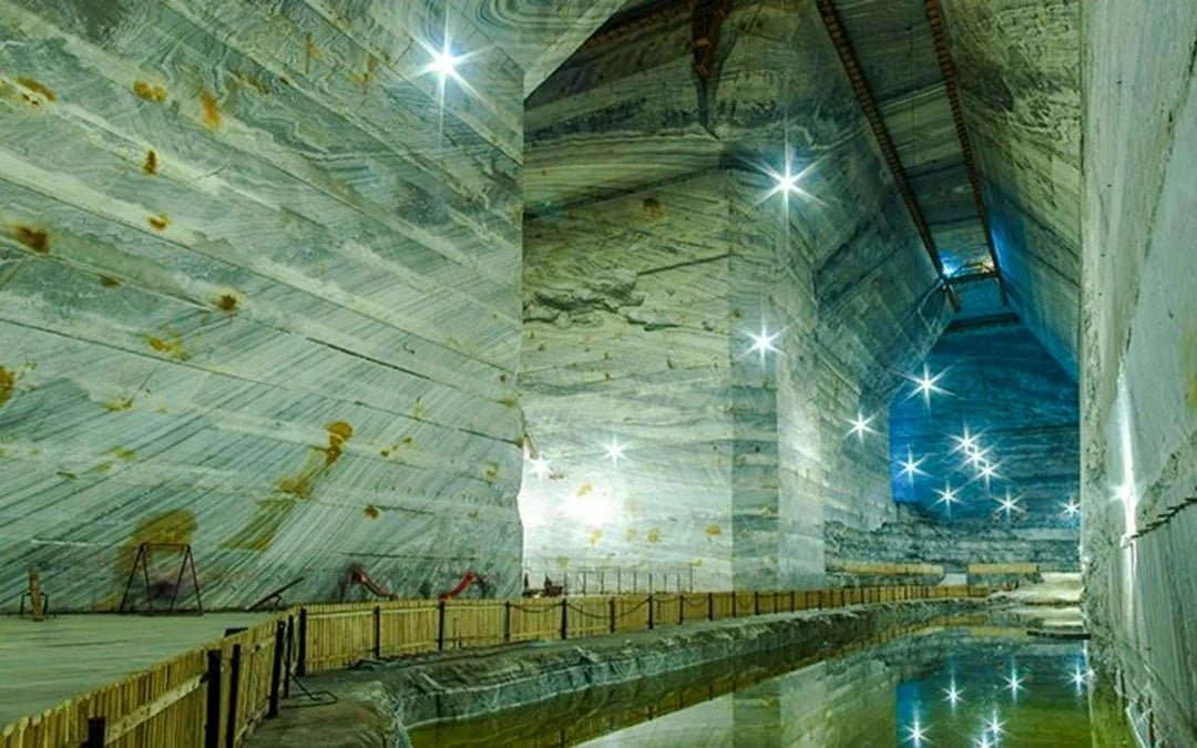 From Bucharest: Slanic Prahova Salt Mine & Wine Tasting Small-Group Day Trip Image 1