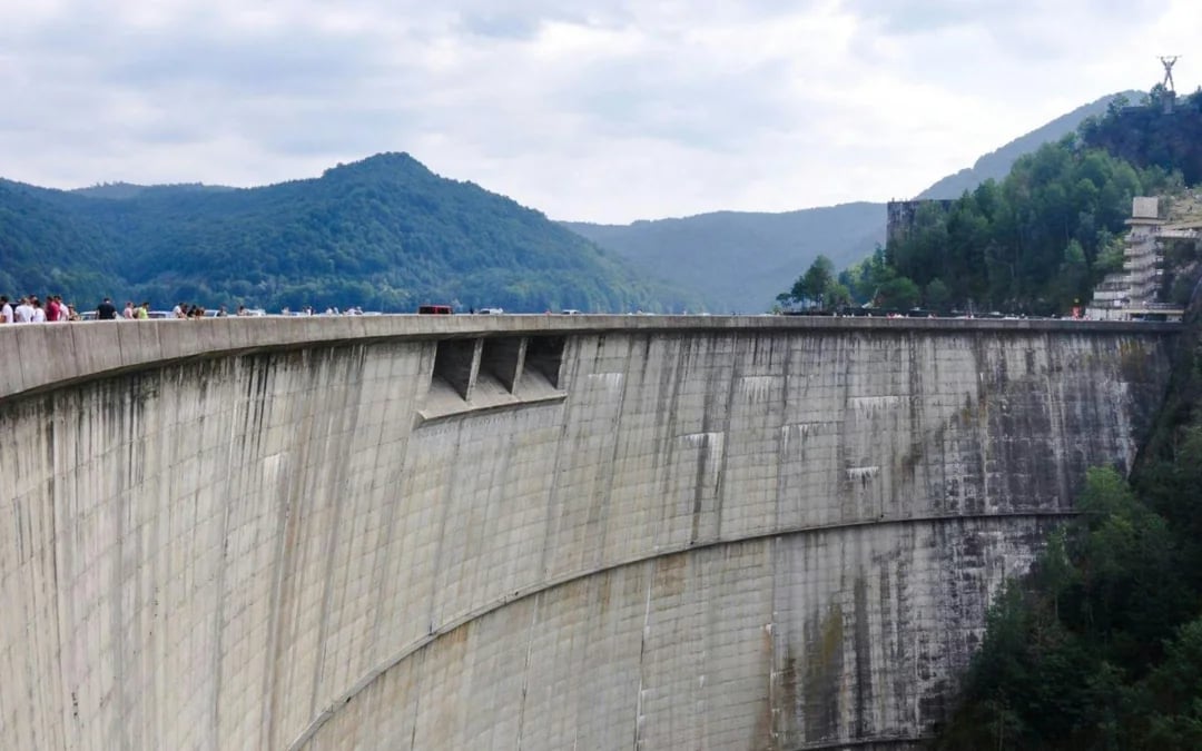 From Bucharest: Transfăgărășan Highway & Poienari Fortress Day Trip
Image 11