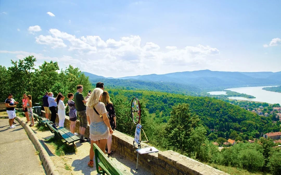 From Budapest: Danube Bend Day Trip with Lunch Image 7