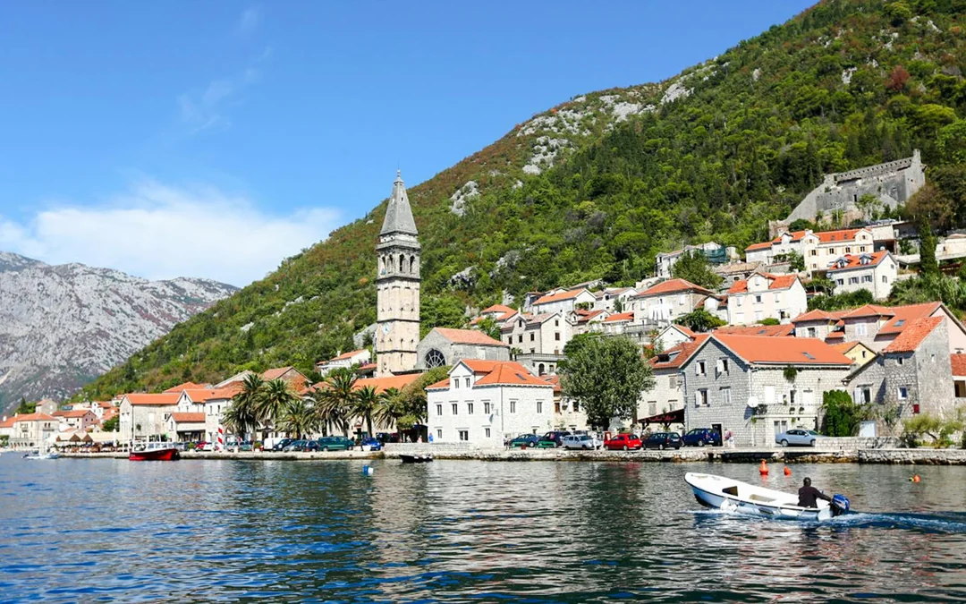 From Budva: Blue Caves, Kotor Bay, Our Lady of the Rock Full-Day Boat Tour Image 4