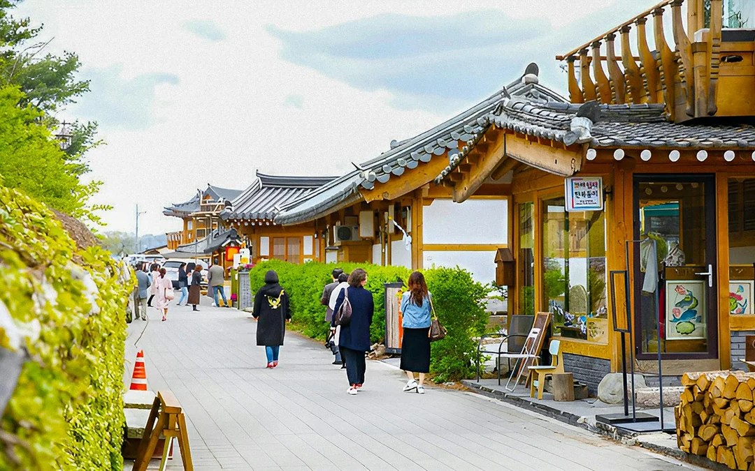 From Busan: Gyeongju UNESCO World Heritage Site Full-Day Guided Tour Image 4