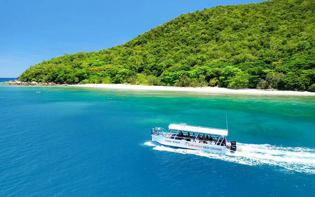 From Cairns: Fitzroy Island Round Trip Ferry Transfers Image 5