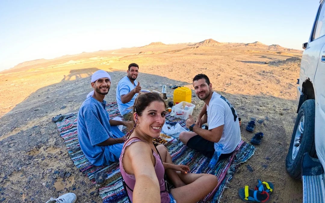From Cairo: White Desert & Bahariya Oasis Camping Tour Image 9
