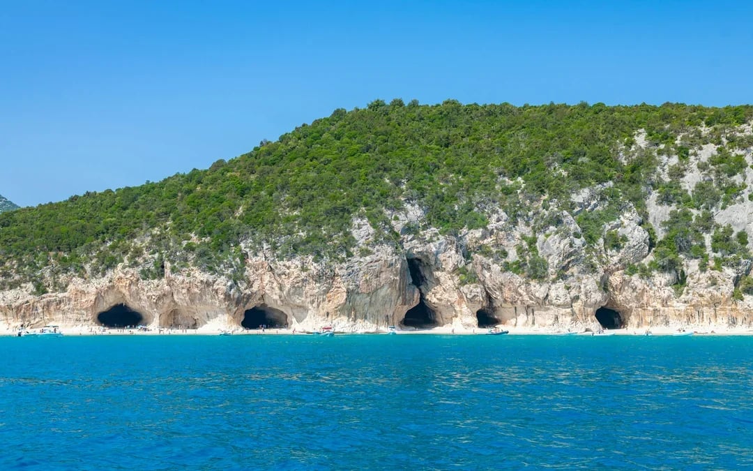 From Cala Gonone: Dinghy Trip in the Gulf of Orosei with Cala Goloritzè Stop Image 7