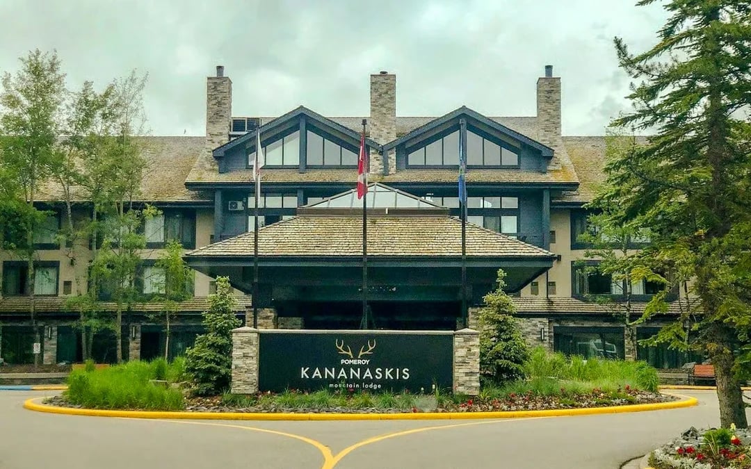 From Calgary: Kananaskis Lakes and Canmore Day Trip Image 6